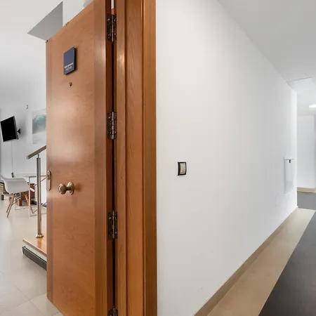 Oceanfront With Pool *