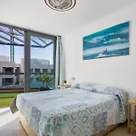 Oceanfront With Pool * Cotillo