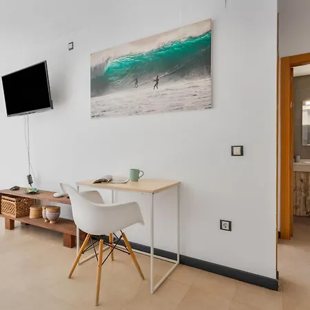 Oceanfront With Pool Feriehus *