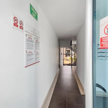 Oceanfront With Pool بيت للعطل *