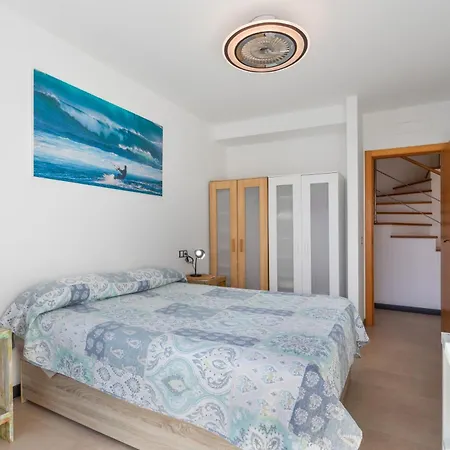Oceanfront With Pool Feriehus *