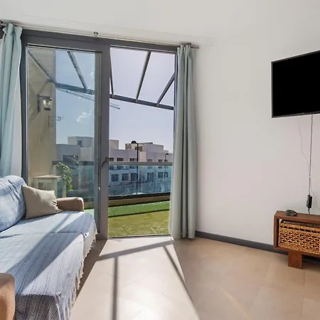 Oceanfront With Pool Feriehus Cotillo