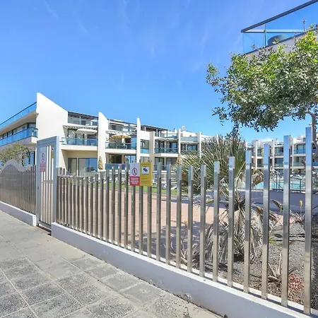 Feriehus Oceanfront With Pool