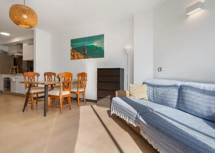 Vakantiehuis Oceanfront With Pool